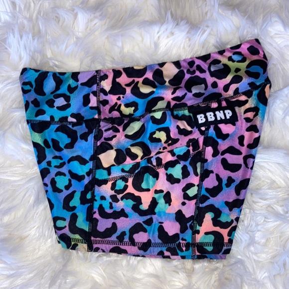 BARBELLS & PIZZA Colorful Leopard Athletic Shorts with Pockets L - Picture 9 of 14